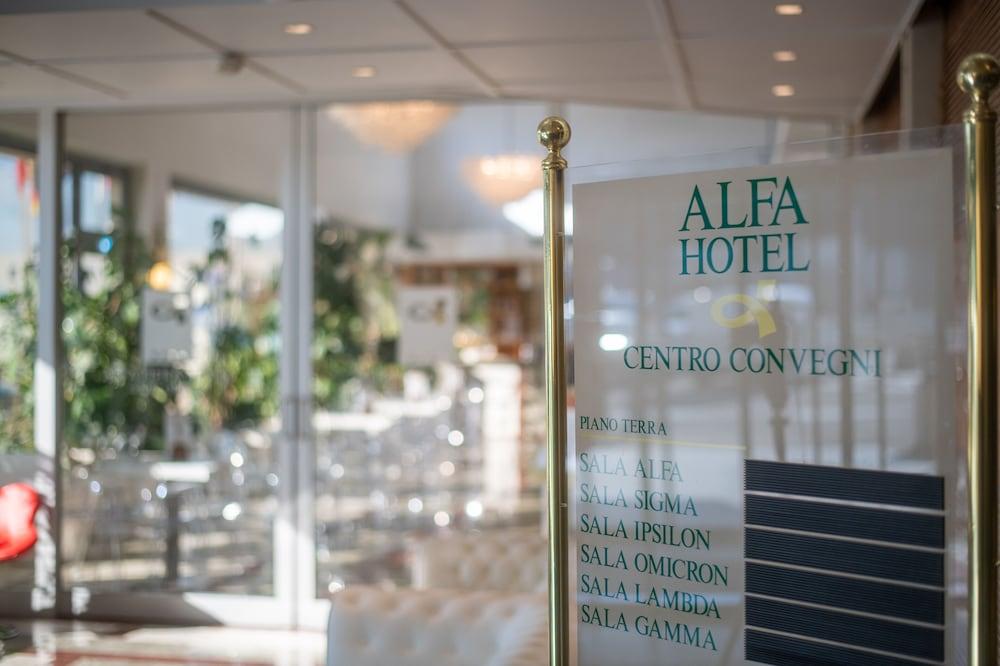 Alfa Fiera Hotel Vicenza Bagian luar foto